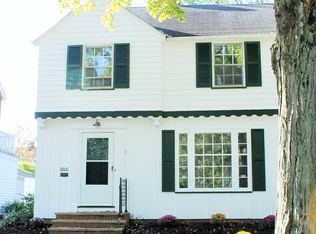 3806 Silsby Rd, University Heights, OH 44118