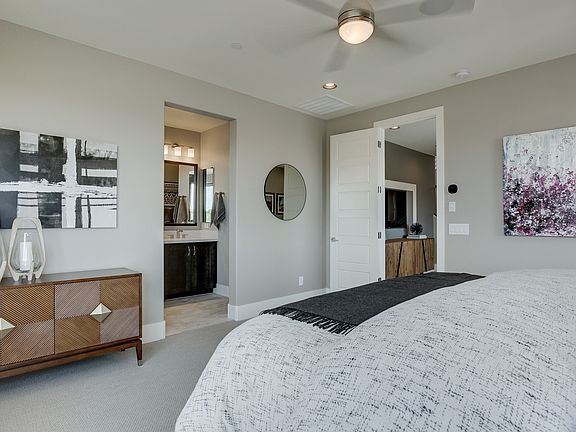 Luxurious owner s suite