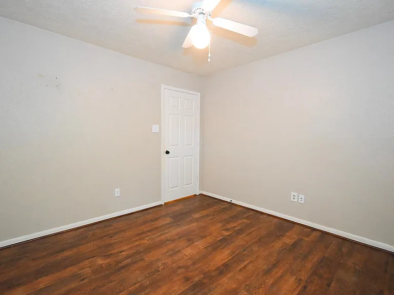 16302 Ash Point Ln — Photo 28