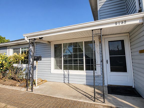 5th image of 2132 Forbes Ave