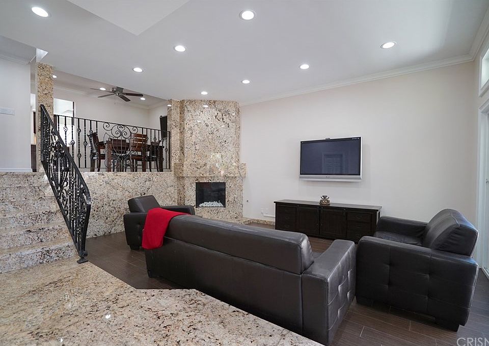 1st image of 7100 Balboa Blvd Unit 408