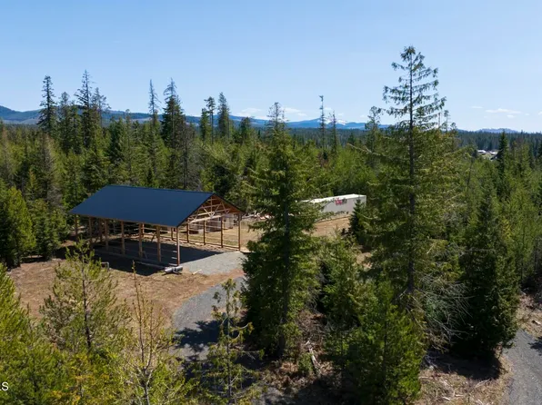 258 Bent Bar Dr, Saint Maries, ID 83861