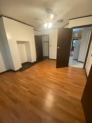 Rented by Standard Living Realty Inc | media 6