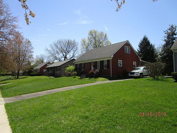 3rd image of 1642 Lindy Ln