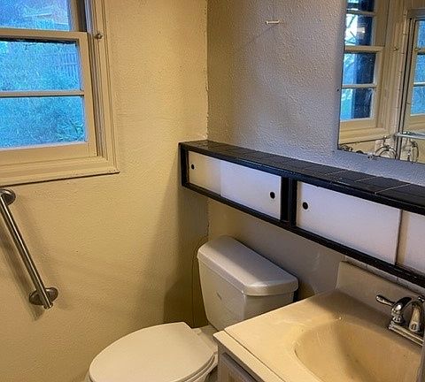 5th image of 2622 Marylhurst Dr