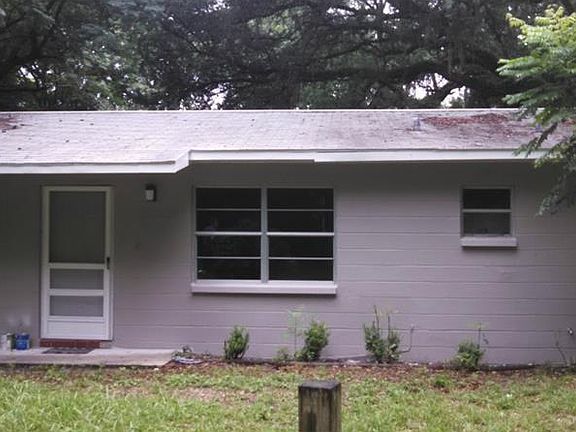 2nd image of 4844 Garden St