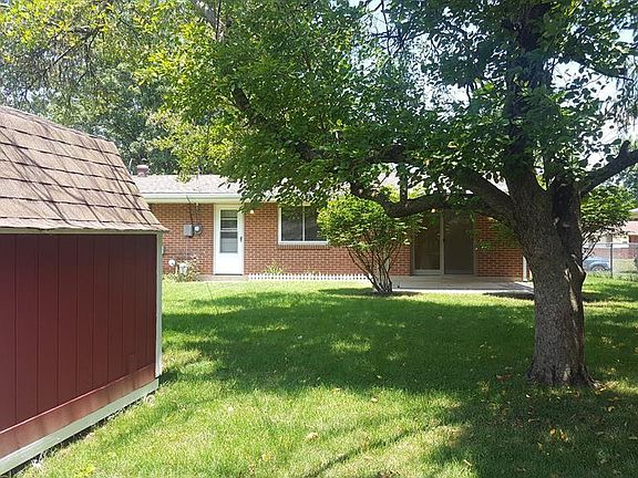 5th image of 322 Winnimac Ave