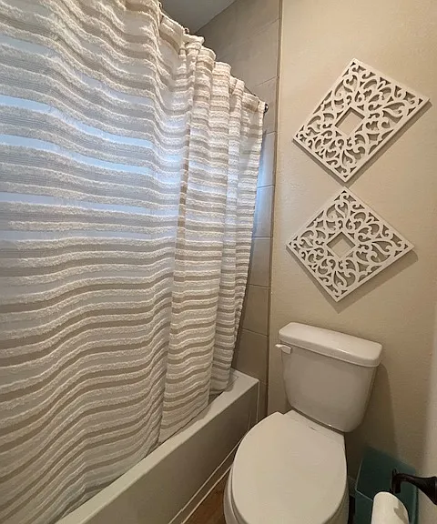 15015 Lake Shore Ave — Photo 19