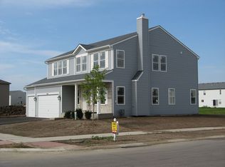 3000 Pond End Ln, Wonder Lake, IL 60097