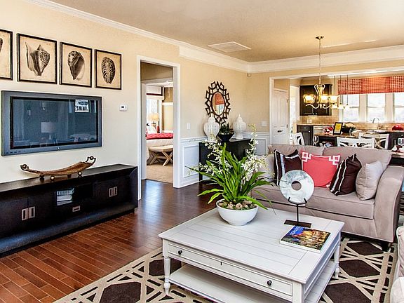 5th image of 105 Pipit Dr