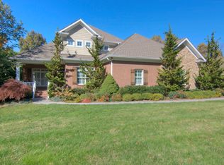 405 E Fox Den Dr, Knoxville, TN 37934