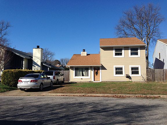 5th image of 909 Foxwood Ct