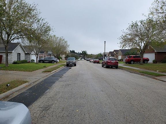 5th image of 3441 Chablis Dr