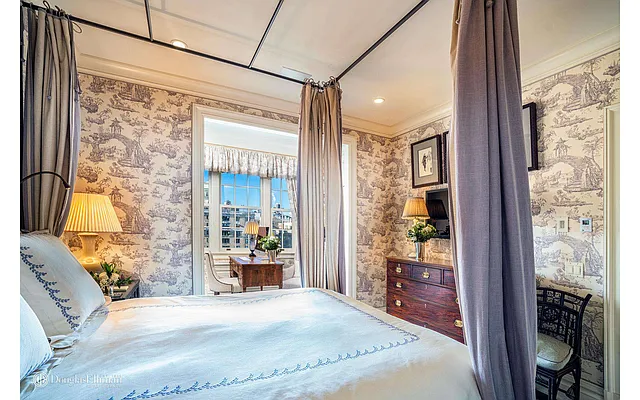 Sold by Douglas Elliman | media 13