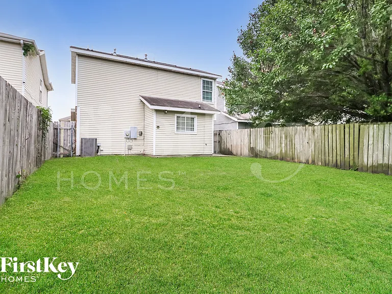 15613 Martineau St — Photo 14