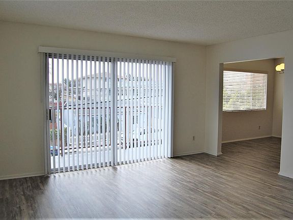 5th image of 650 W 10th St #2
