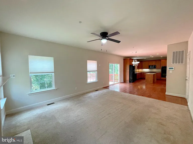 46895 Whittemoore Ct — Photo 14