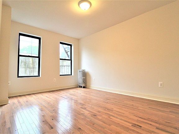 3rd image of 3521 Dekalb Ave APT B41