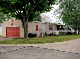 10480 Aldora Dr, Miamisburg, OH 45342
