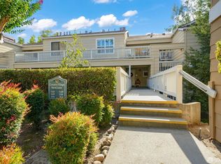 150 Farm Ln, Martinez, CA 94553