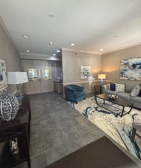 2106 Knox Ct #2106 — Photo 2