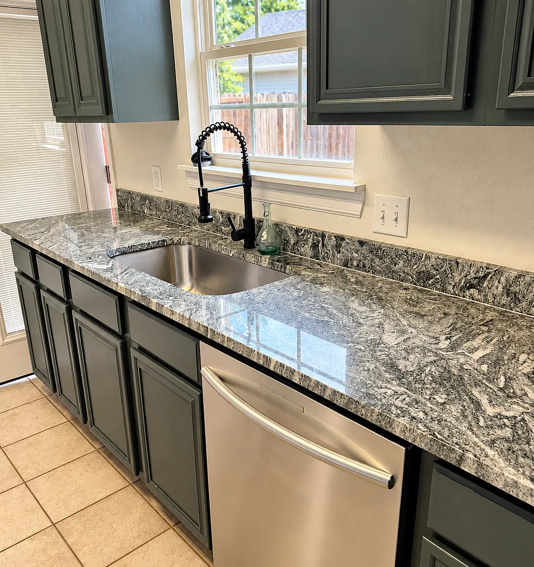 3 bed, 1342 sqft, $1,795 — Photo 3