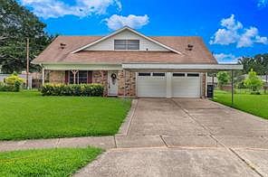 1st image of 3419 Oleander Pl