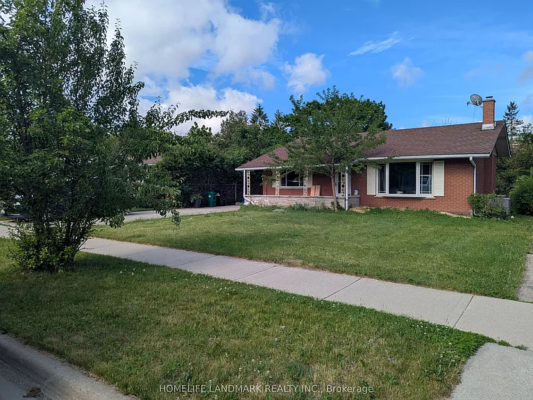 195 Carter Ave #LOWER — Photo 36