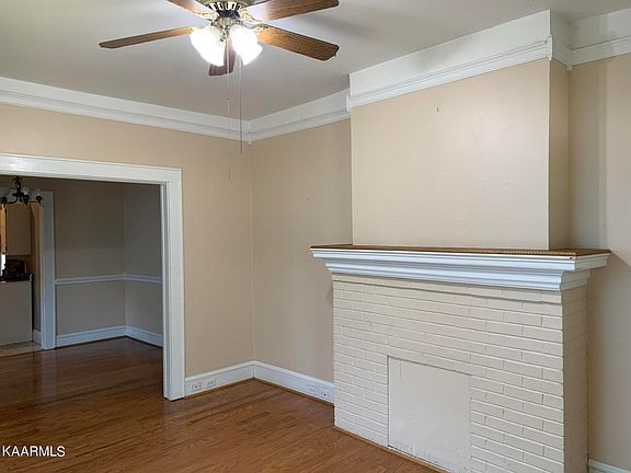 5th image of 1166 Armstrong Ave