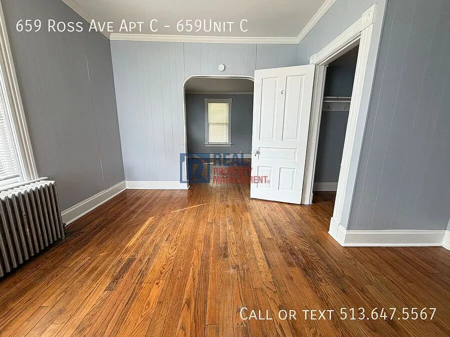 Simple 1 BR — Photo 3