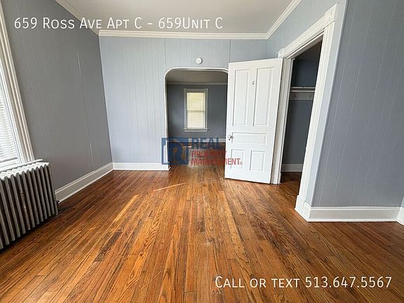 3rd image of 659 Ross Ave APT C