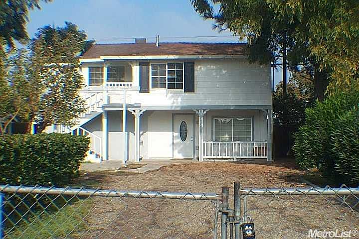 1st image of 2121 W Bristol Ave
