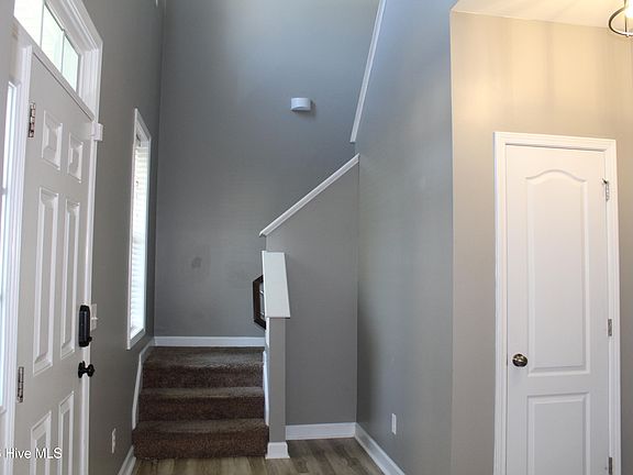 3rd image of 333 Sonoma Rd