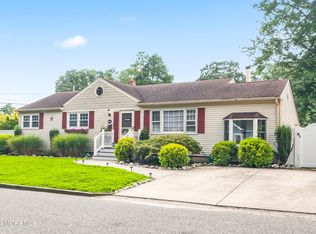 1 Tulip Pl, Brick, NJ 08724