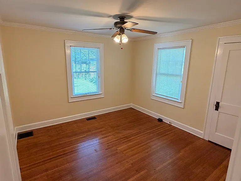 4330 Boulevard Pl — Photo 13