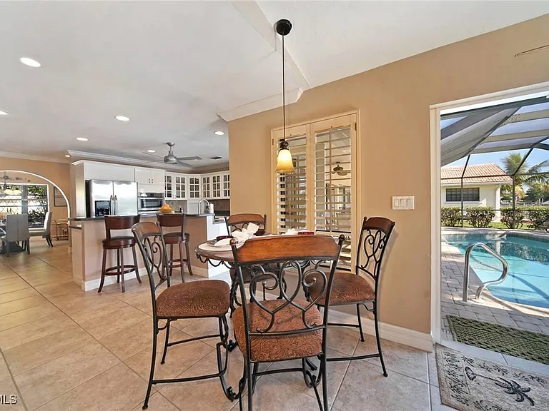 1704 Savona Pkwy — Photo 15