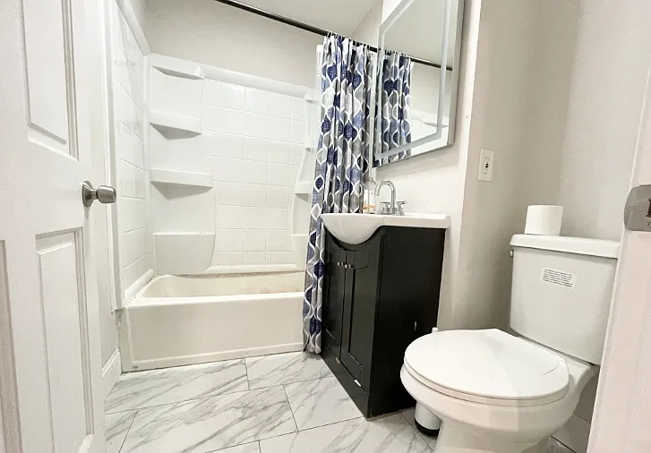 7 Warwick St #2A — Photo 6