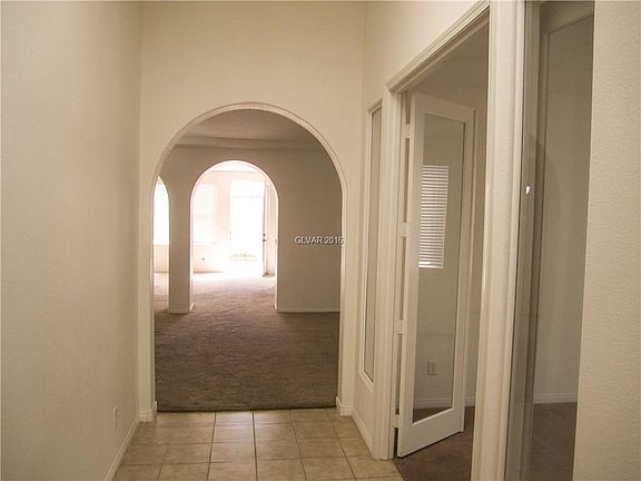 2nd image of 8034 Meadow Falls St