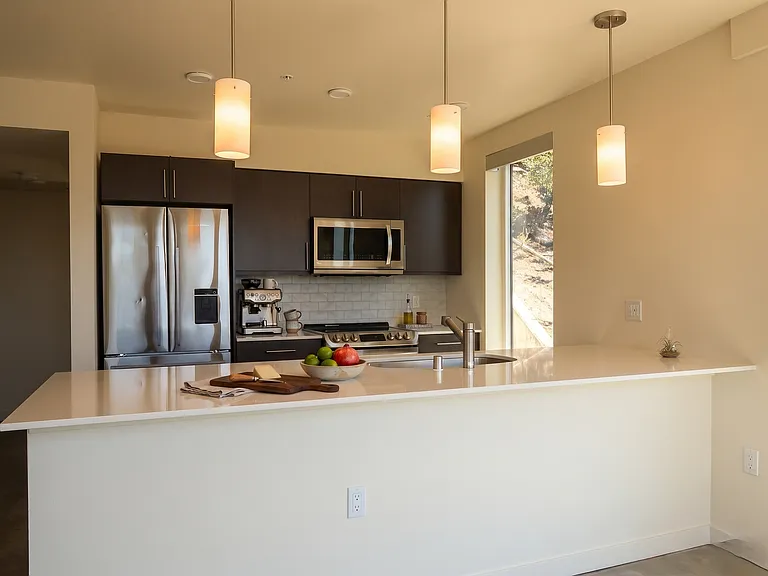 Bell View Apartments — Photo 162