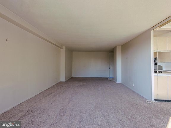 5th image of 1001 City Ave Unit Ee927