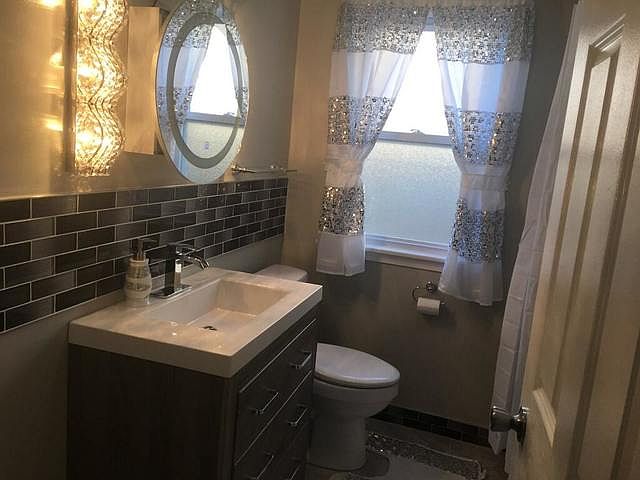 1st image of 9308 S Justine St #1