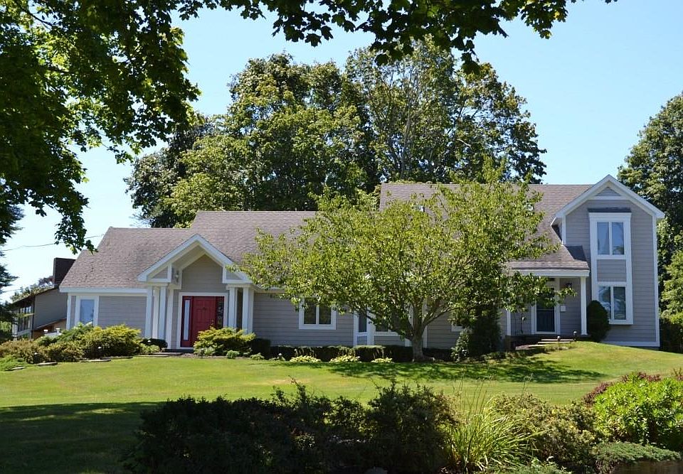 1st image of 179 R Eustis Ave
