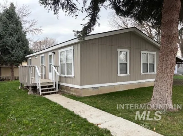 815 E Liberty St, Weiser, ID 83672