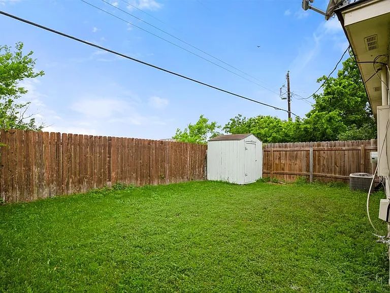 1225 Orchard Park Cir — Photo 25
