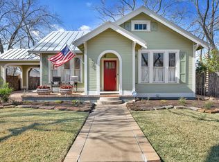 209 E Creek St, Fredericksburg, TX 78624