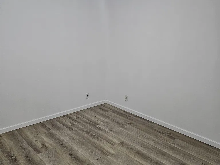1055 N Capitol Ave #37 — Photo 6