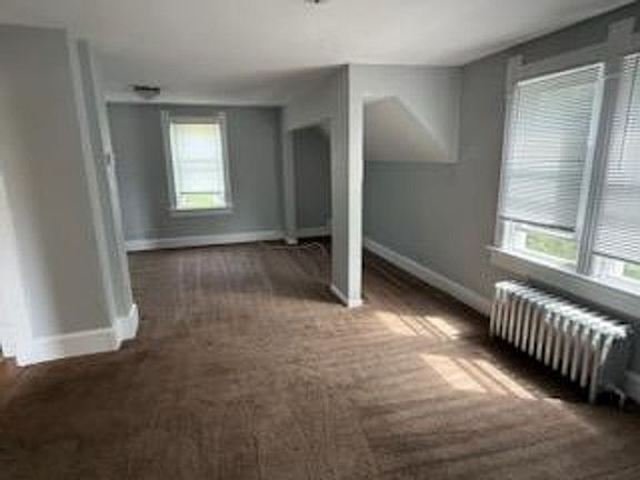 5th image of 5036 S 92nd St #3