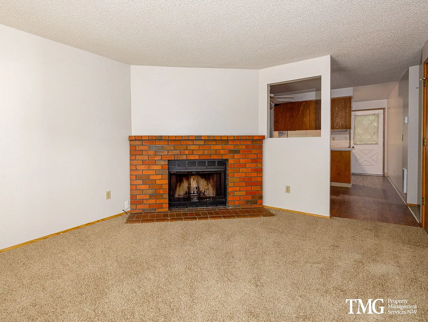Forest Canyon Village Apartments — Photo 2