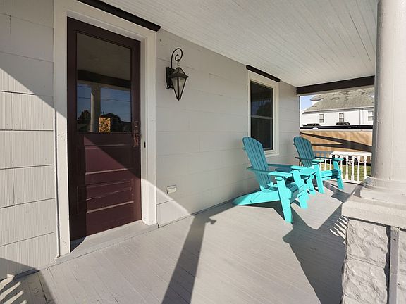 5th image of 7281 Pointer Ln