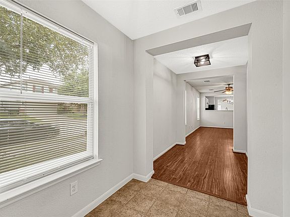 4th image of 7715 Sagemark Ridge Dr